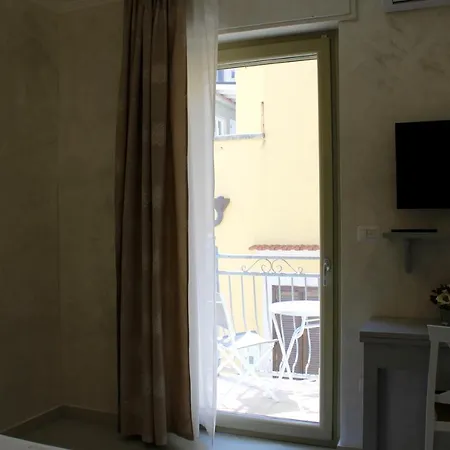 Medusa Bed & Breakfast 3*