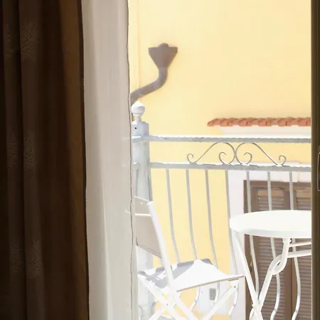 Medusa Bed & Breakfast 3*